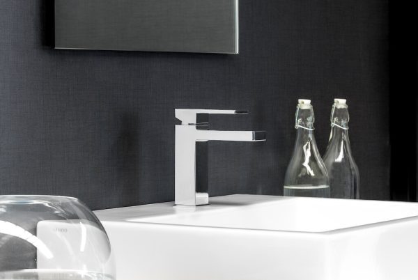 Miscelatore lavabo monoforo colore cromo serie Rubacuori - IB