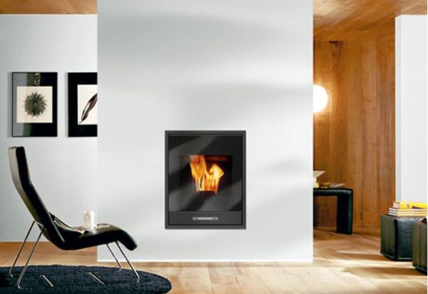Termocamino a pellet 22kw serie Idropellbox edilkamin
